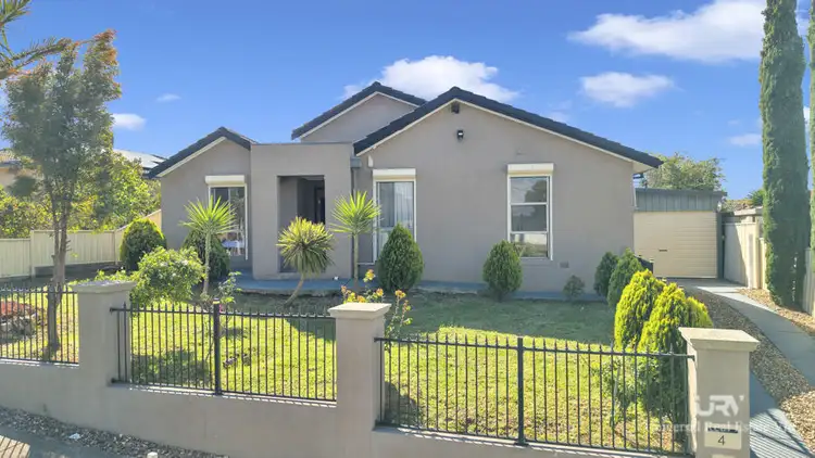 4 Ninda Court, Westmeadows VIC 3049