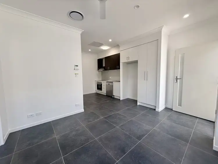 Fifth view of Homely house listing, 2/34 Carousel Street, Hillcrest QLD 4118