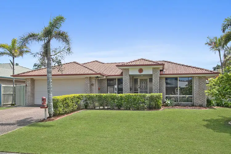 5 Glebe Place, Banora Point NSW 2486