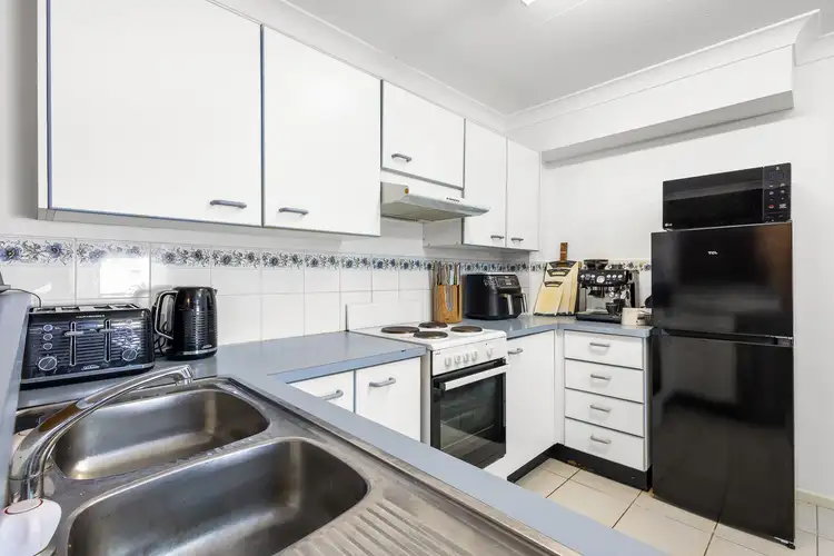 Sixth view of Homely unit listing, 2/19 Muraban St, Mooloolaba QLD 4557