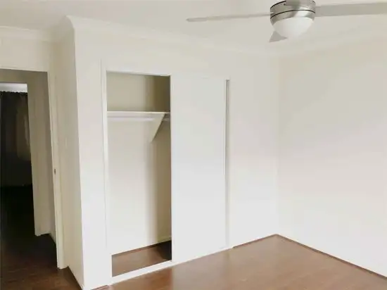 Fifth view of Homely house listing, 10 pearlfrost place, Sunnybank Hills QLD 4109