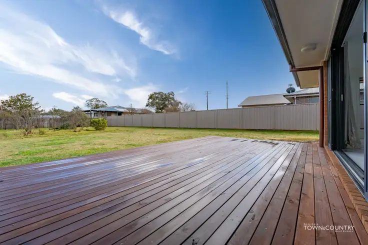 Sixth view of Homely house listing, 6 Holmfield Drive, Armidale NSW 2350