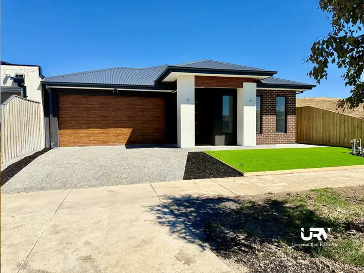 82 Blue Lake Drive, Wallan VIC 3756