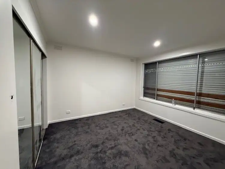 Fifth view of Homely house listing, 16 Vaucluse Ave, Gladstone Park VIC 3043