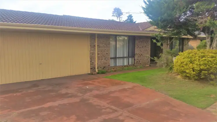 5 Dulwich Pl, Kingsley WA 6026