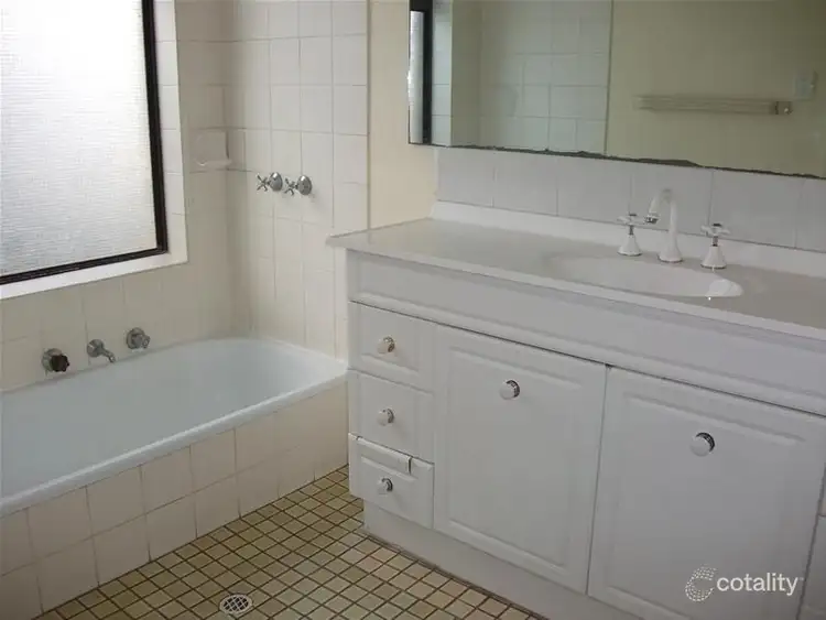 Fourth view of Homely house listing, 5 Dulwich Pl, Kingsley WA 6026