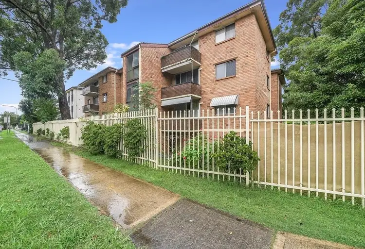 1/21 Lachlan St, Liverpool NSW 2170