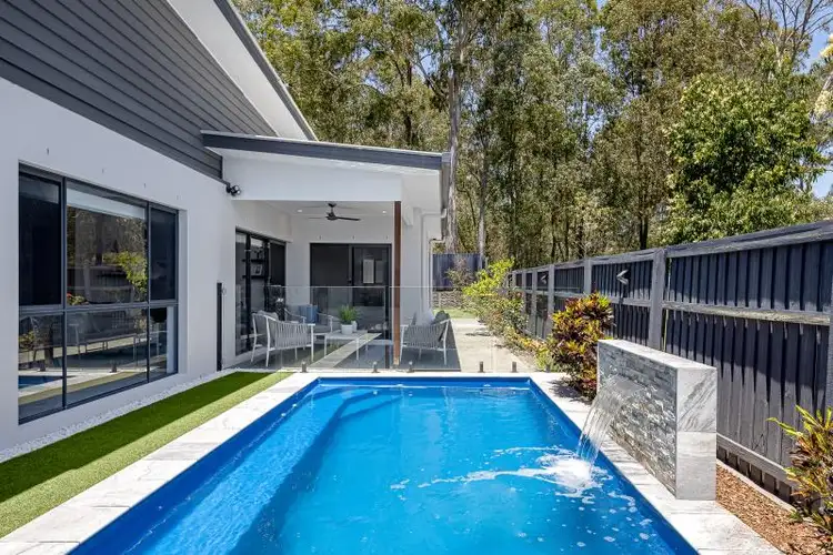 12 EREN COURT, Bridgeman Downs QLD 4035