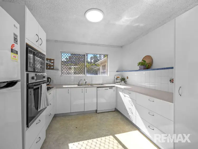 Sixth view of Homely unit listing, 1/17 Arthur Street, Kings Beach QLD 4551