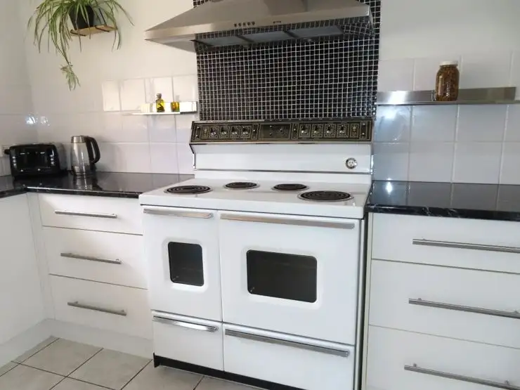 Seventh view of Homely house listing, 14-16 Ryan Street, Stanthorpe QLD 4380