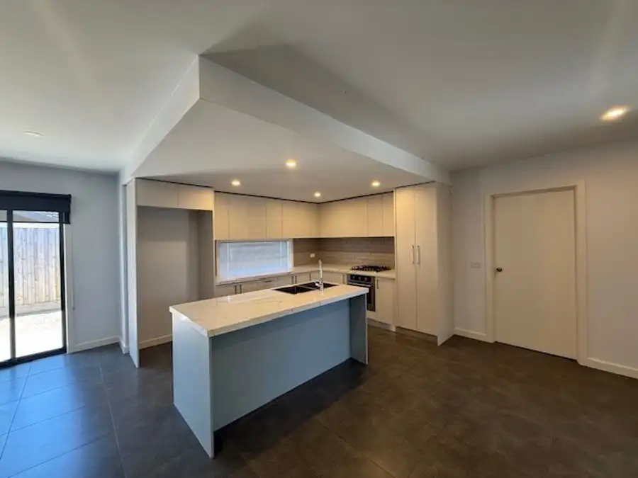 Main view of Homely house listing, 2/22 Birch Avenue, Tullamarine VIC 3043