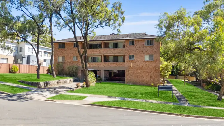 8/1-3 Torrens Street, Merrylands NSW 2160