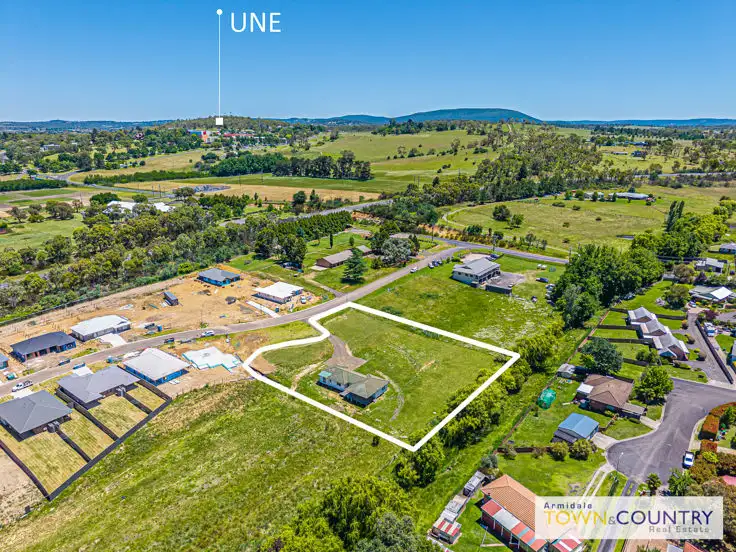 Third view of Homely house listing, 5 Harrison Place, Armidale NSW 2350