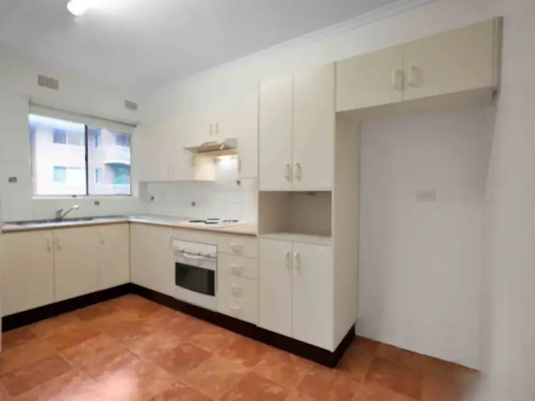 3/10-12 Belmore Street