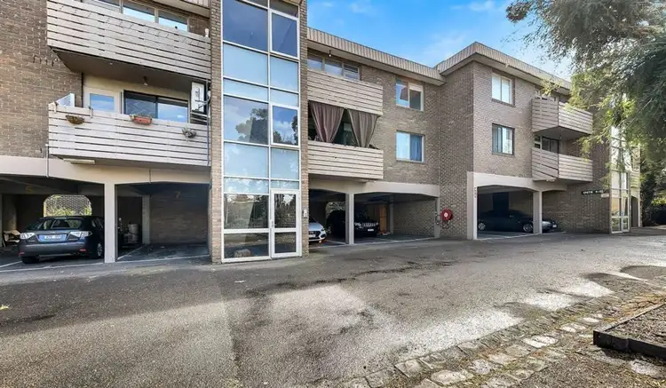 8/200 Melrose Drive, Tullamarine VIC 3043