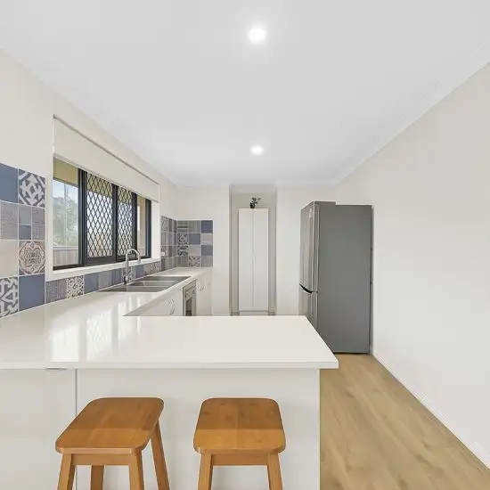 8 Bladon Street, Yamanto QLD 4305