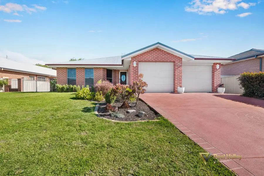 Main view of Homely house listing, 19 Warrah Drive, Tamworth NSW 2340