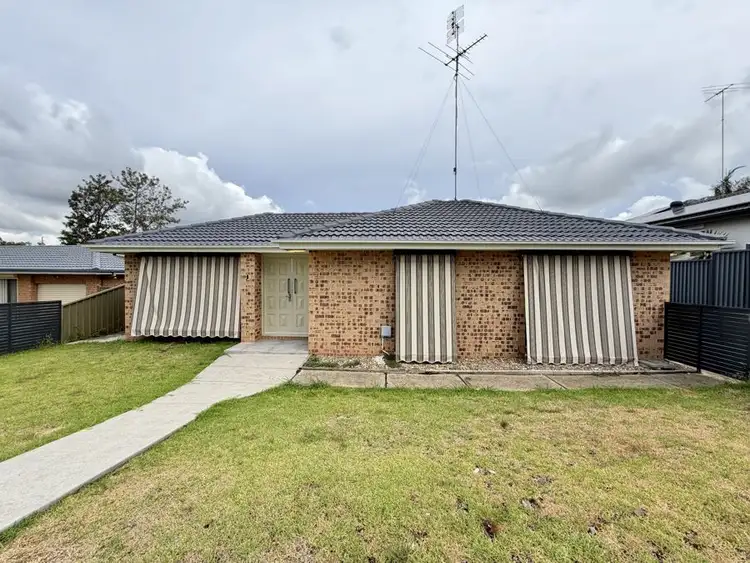 11 Pelsart Avenue, Penrith NSW 2750