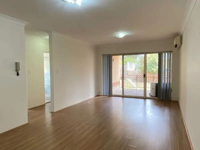 Main view of Homely unit listing, 3/108-112 Stapleton St, Wentworthville NSW 2145