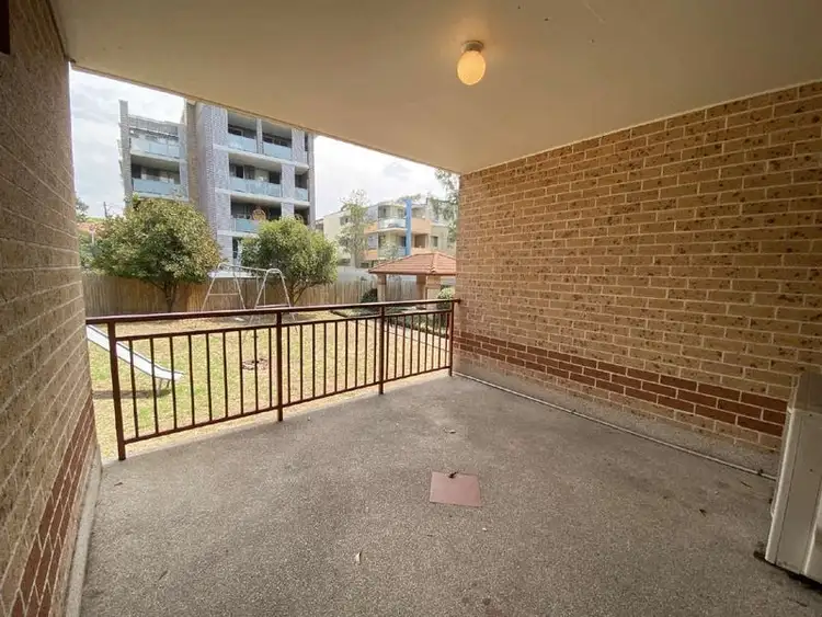 Fourth view of Homely unit listing, 3/108-112 Stapleton St, Wentworthville NSW 2145
