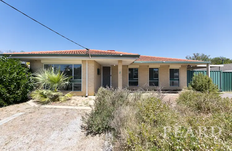 7 Watsonia Street, Maddington WA 6109