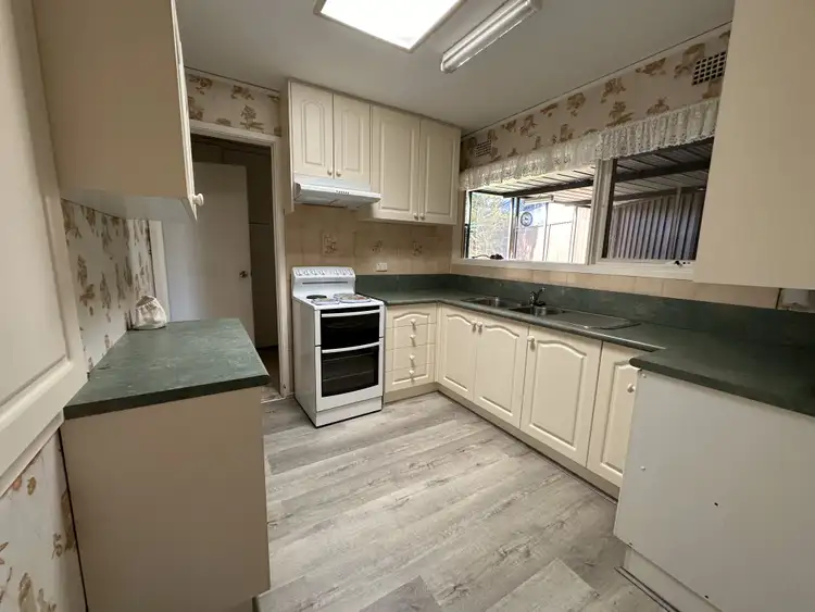 Second view of Homely house listing, 35 Evergreen Ave, Bradbury NSW 2560