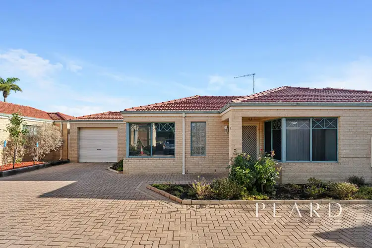 2/6 Madison Gardens, Stirling WA 6021