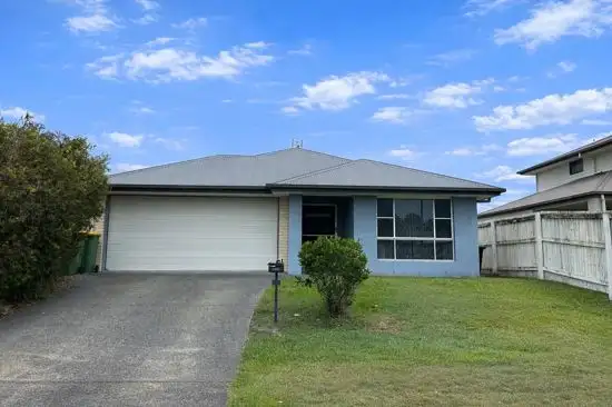 12 Parkland Avenue, Arundel QLD 4214