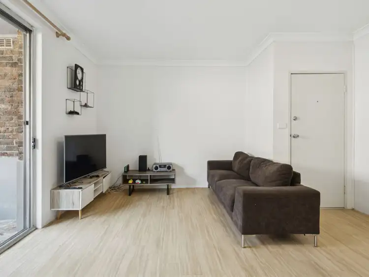 Sixth view of Homely unit listing, 2/27 Arthur Street, Coffs Harbour NSW 2450