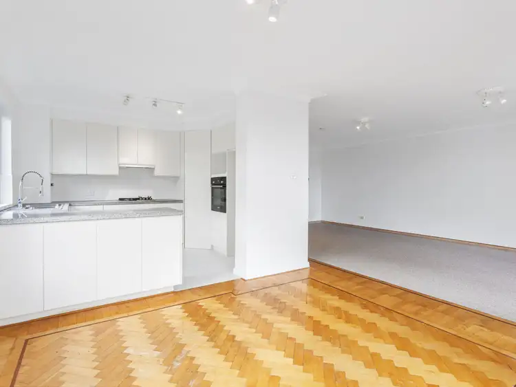 Fourth view of Homely apartment listing, 8/2 Holdsworth Ave, Elizabeth Bay NSW 2011