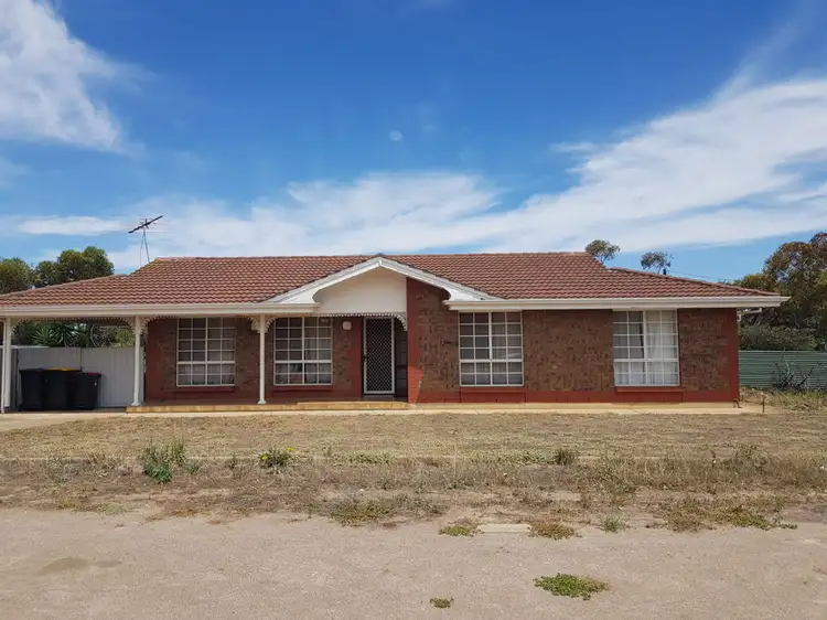 18 Janice Street (Cnr Margaret Street)