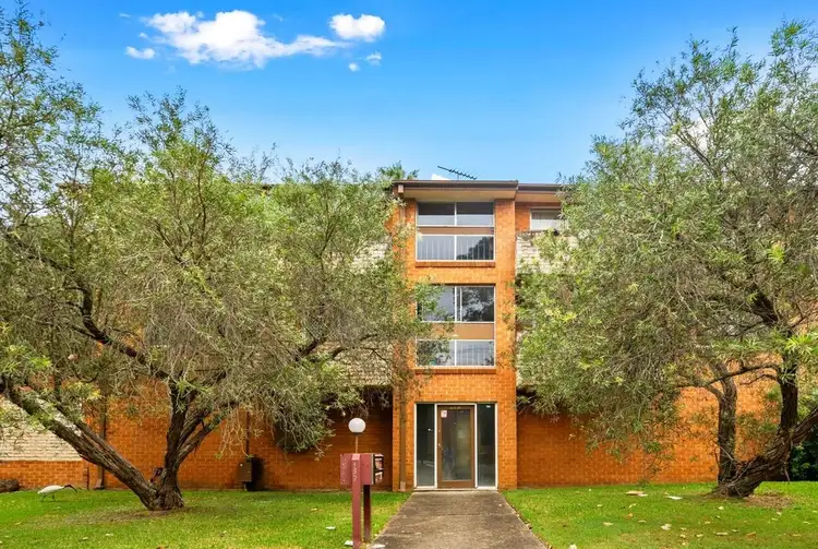 9/137 Military Rd, Guildford NSW 2161