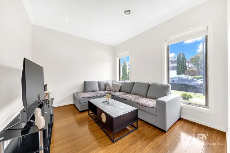 Fifth view of Homely house listing, 35 Stoke Circuit, Wollert VIC 3750