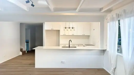 22 Hocking Street, Arundel QLD 4214