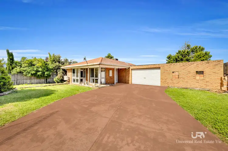 99 Bridgewater Road, Craigieburn VIC 3064