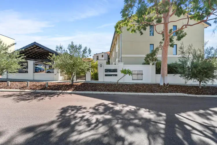 Unit 5/4 Wattlebird Loop, Joondalup WA 6027