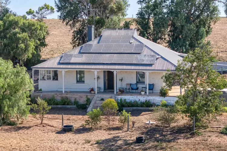 249 The Point Road