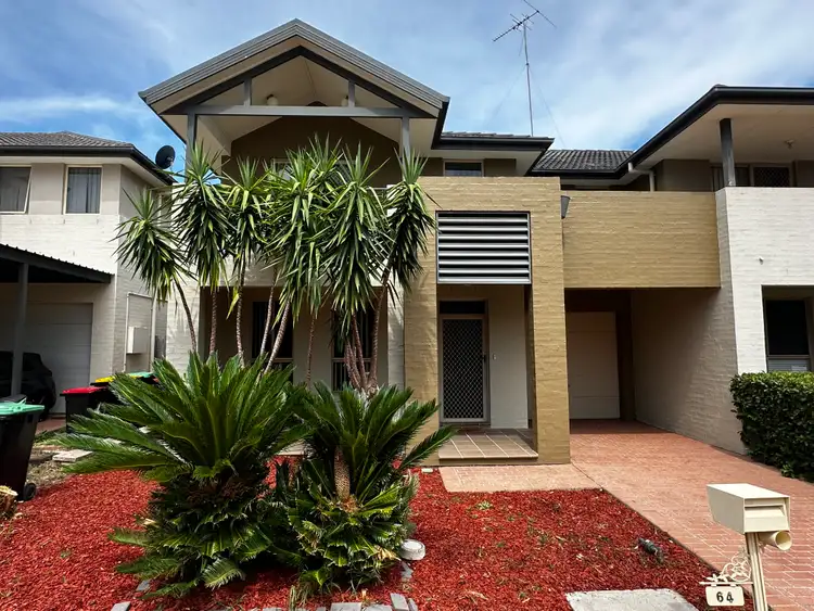 64 Roth St, Casula NSW 2170