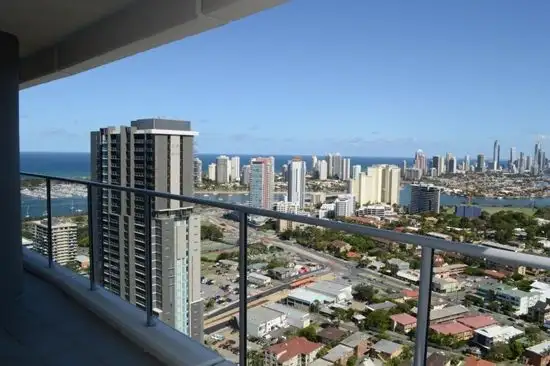 32306/ 9 Lawson St, Southport QLD 4215