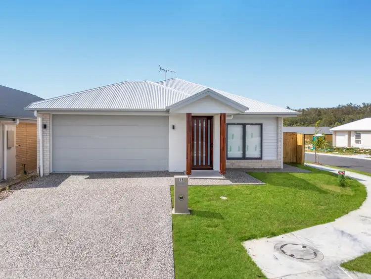 15 Matterhorn Way, White Rock QLD 4306