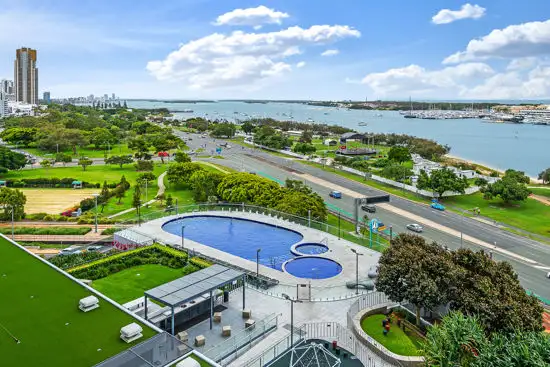 1009/2 Como Crescent