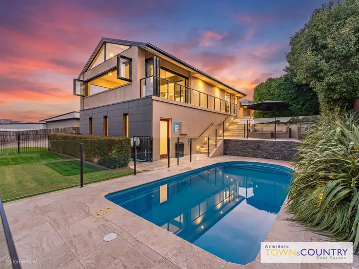 28 Golden Grove