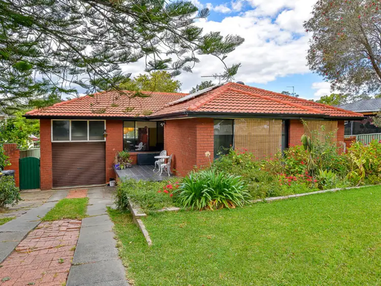 3 Evergreen Ave, Bradbury NSW 2560