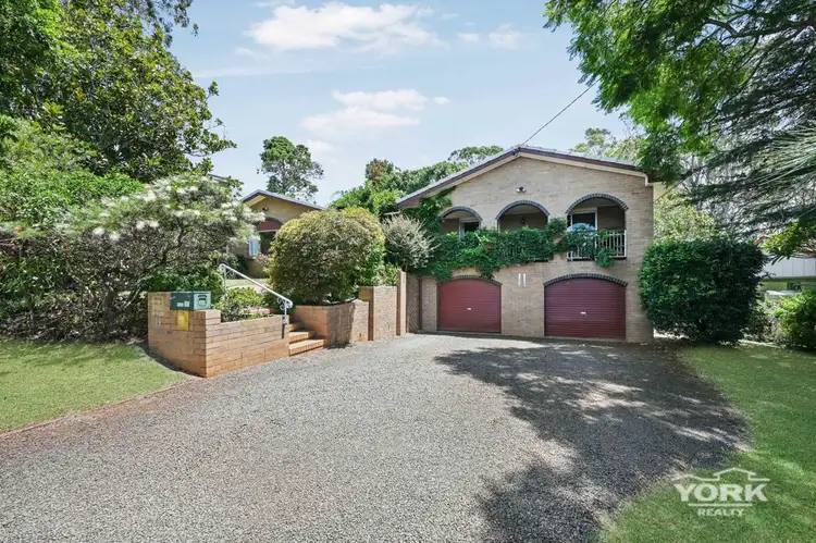 11 Prince Henry Drive