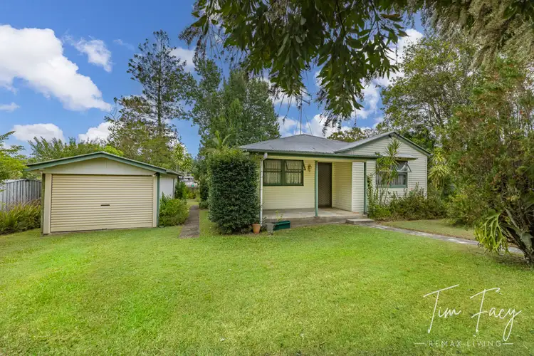 22 Hendy Street