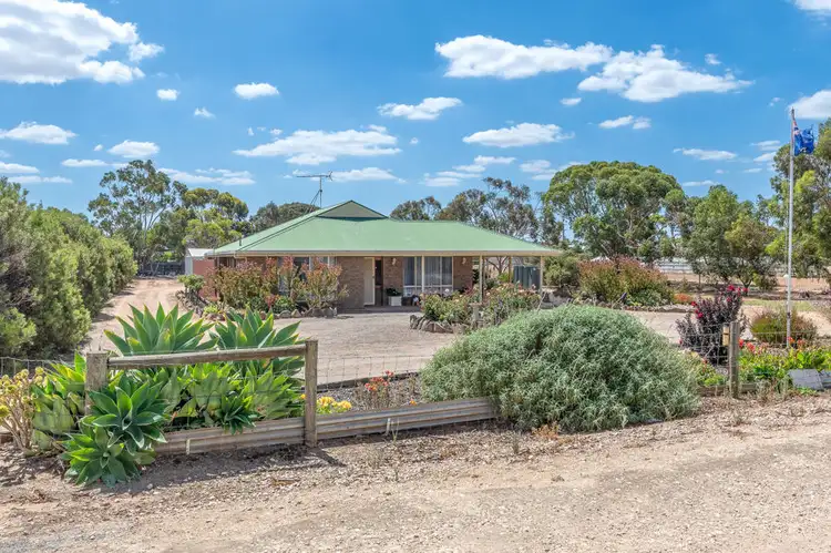 49 Prosperity Grove