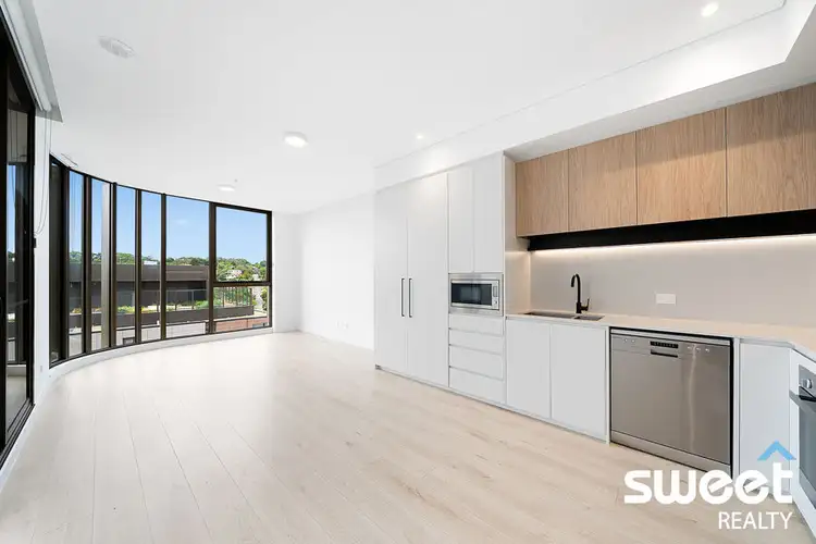 605/71 West Parade