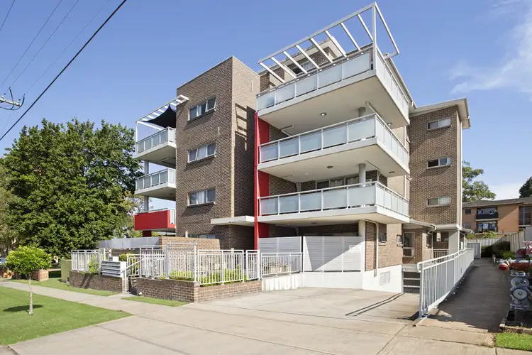2/12-14 Stimson Street