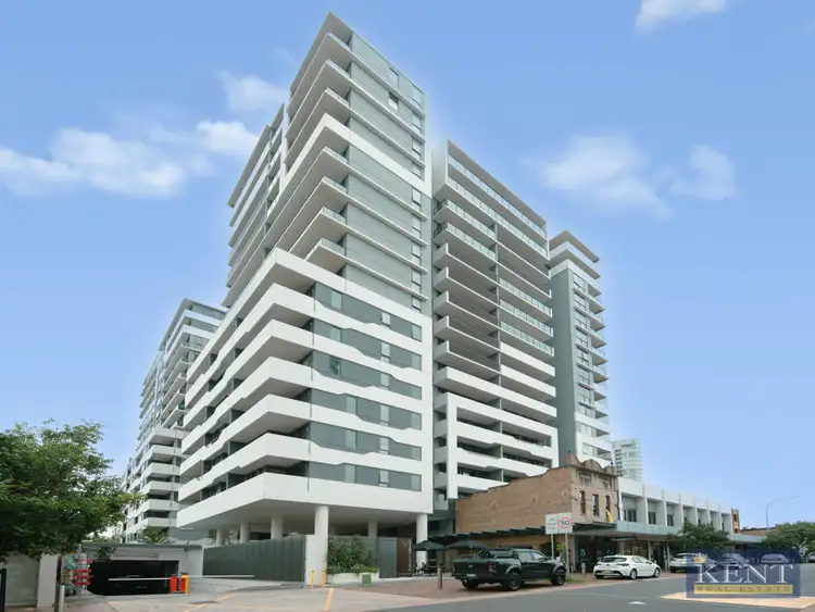 1505 / 36 Oxford Street