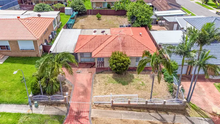 4 Homestead Road